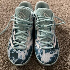 PUMA Women's Stewie 2 Basketball Shoes Aqua/White Size 8